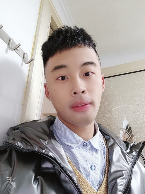 幼稚鬼的第一张照片--襄阳相亲服务中心