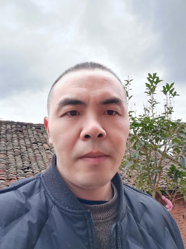 无悔的第一张照片--襄阳相亲服务中心