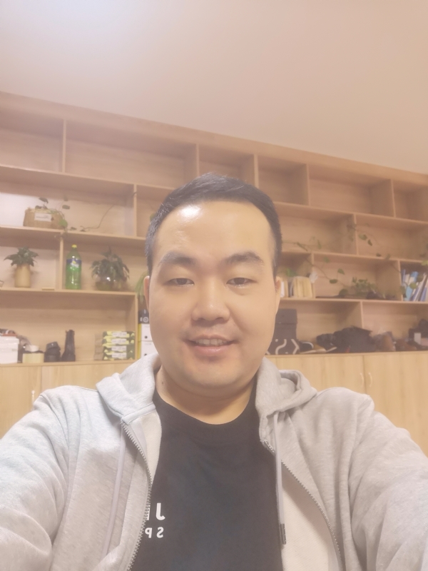 carl的第一张照片--襄阳相亲服务中心