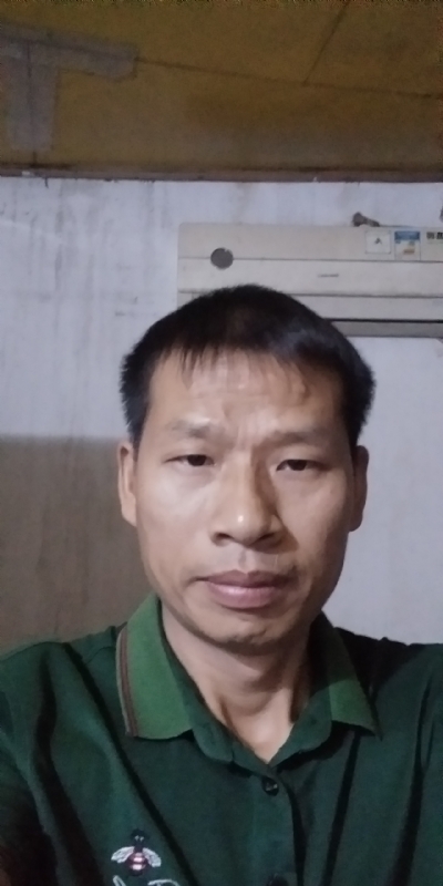 执着跋涉的第二张照片--襄阳相亲服务中心