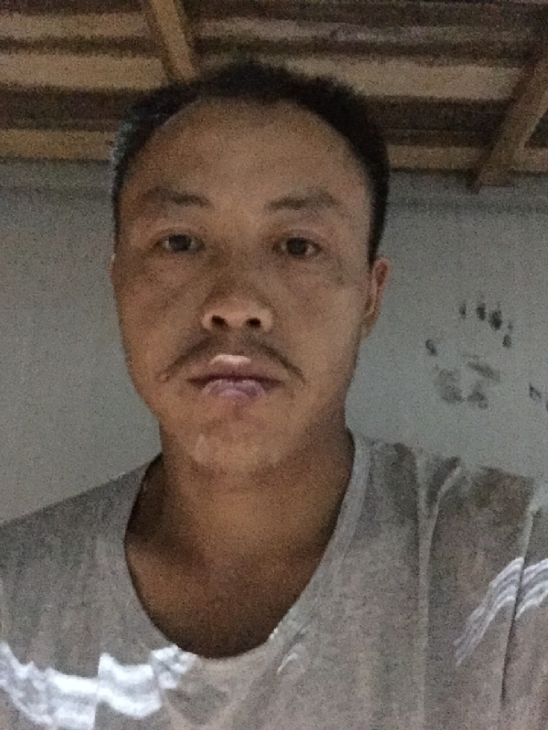 老曹的第二张照片--襄阳相亲服务中心