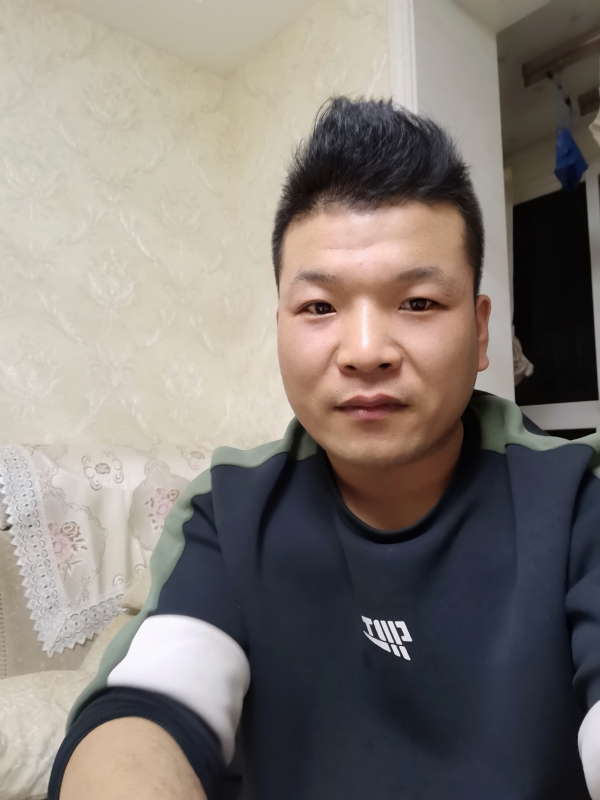 小猪猪的第一张照片--襄阳相亲服务中心