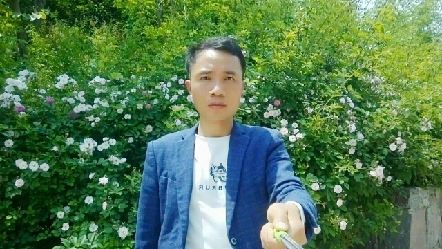 一生何求的第一张照片--襄阳相亲服务中心