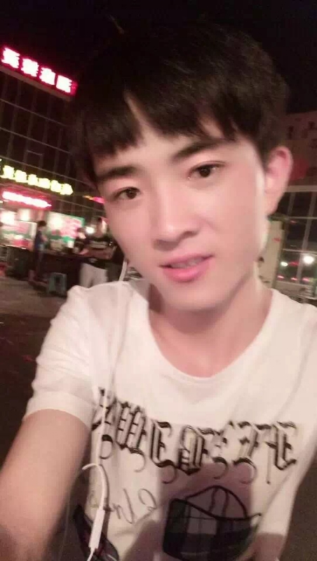 小先生的第一张照片--襄阳相亲服务中心