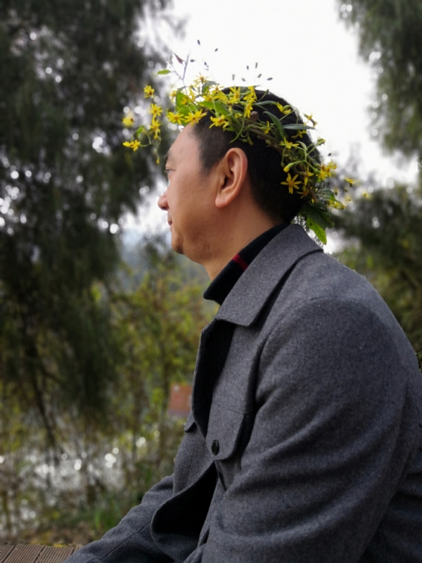 小白杨的第一张照片--襄阳相亲服务中心