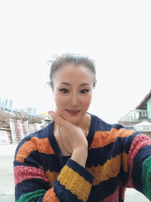 燕子的第四张照片--襄阳相亲服务中心
