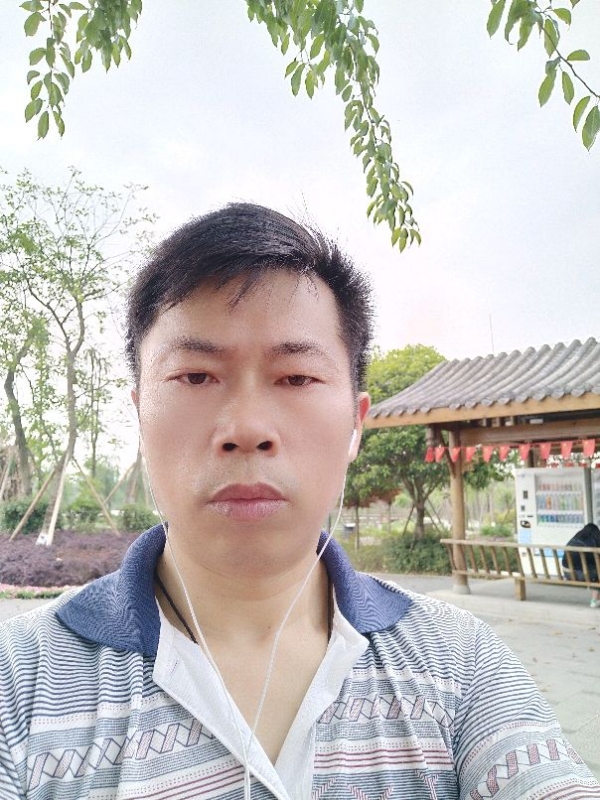 一个人的孤单的第一张照片--襄阳相亲服务中心