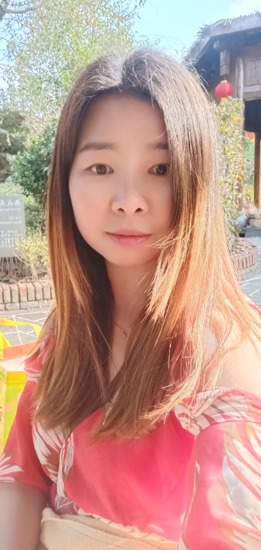 赫赫的第一张照片--襄阳相亲服务中心