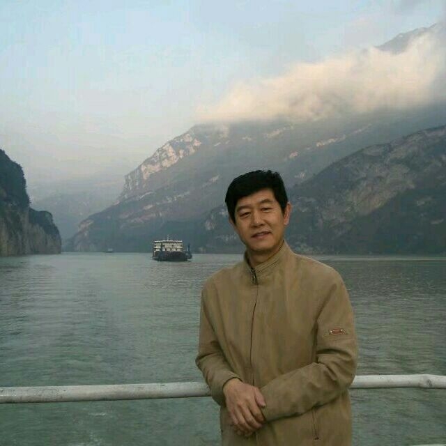 优秀善良1.78的第一张照片--襄阳相亲服务中心