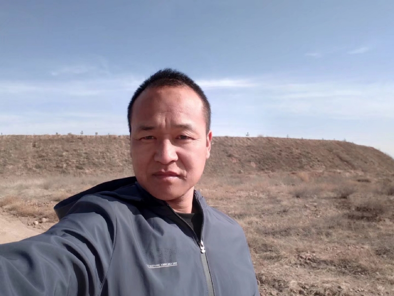 爱你不是我的第一张照片--襄阳相亲服务中心