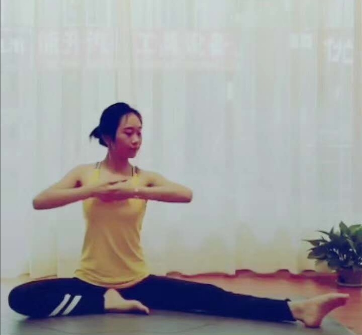 静静子的第一张照片--襄阳相亲服务中心