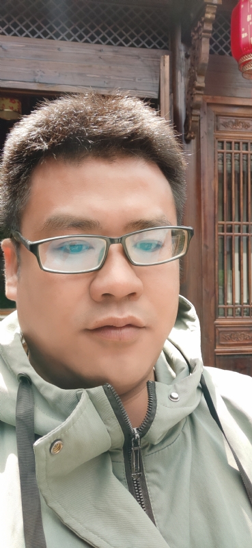 随缘的第一张照片--襄阳相亲服务中心