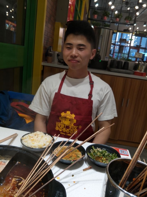 明晨的第一张照片--襄阳相亲服务中心