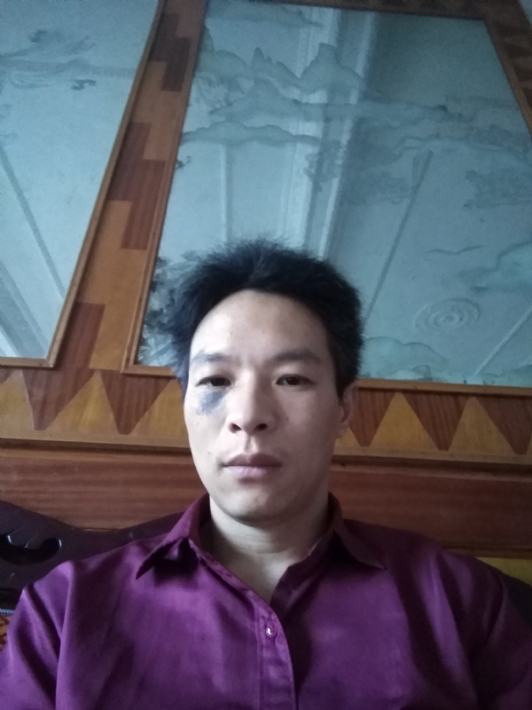风中落叶的第一张照片--襄阳相亲服务中心