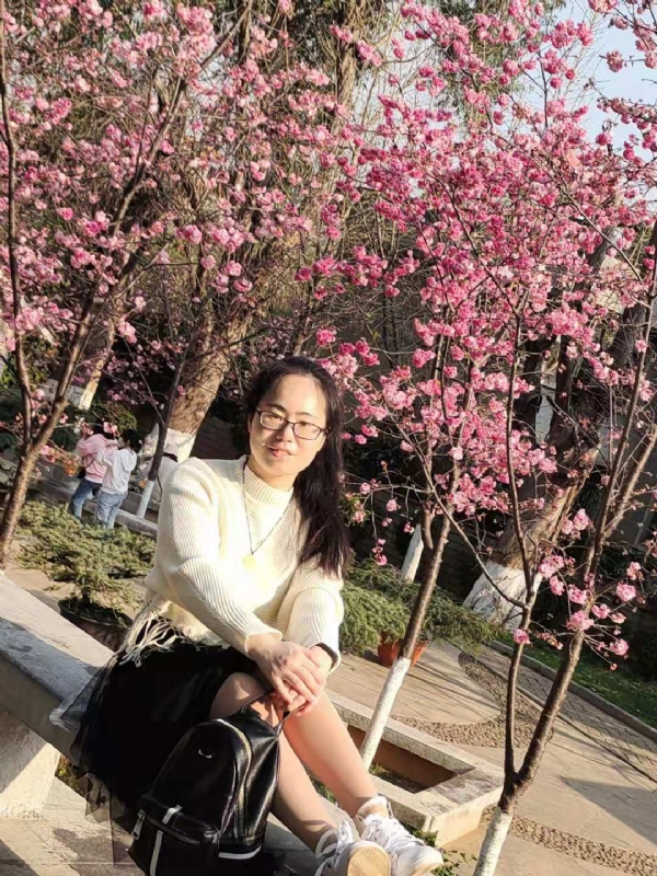Nancy的第一张照片--襄阳相亲服务中心