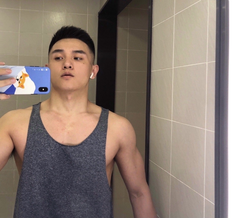 李文亮的第一张照片--襄阳相亲服务中心