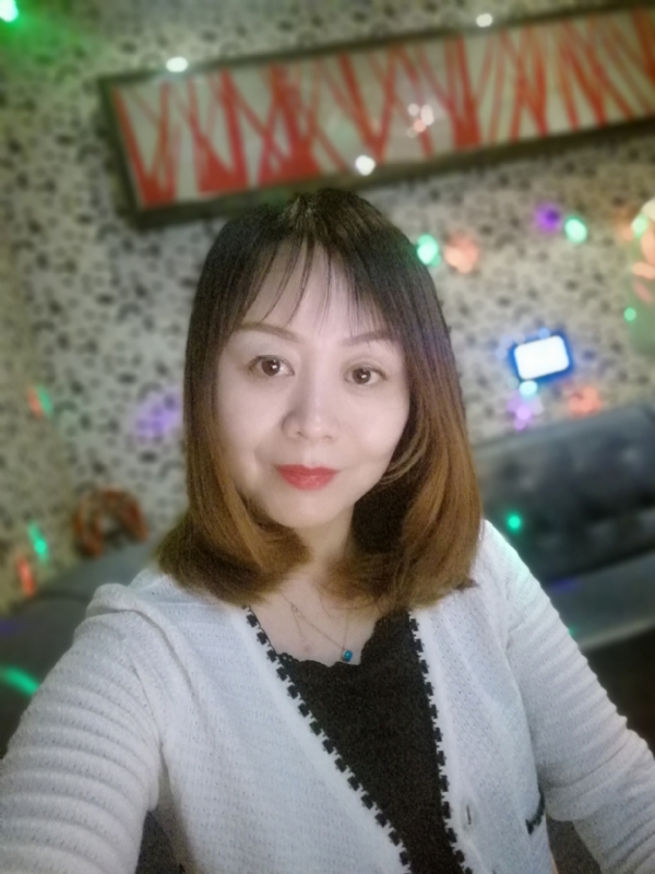 心如止水的第一张照片--襄阳相亲服务中心