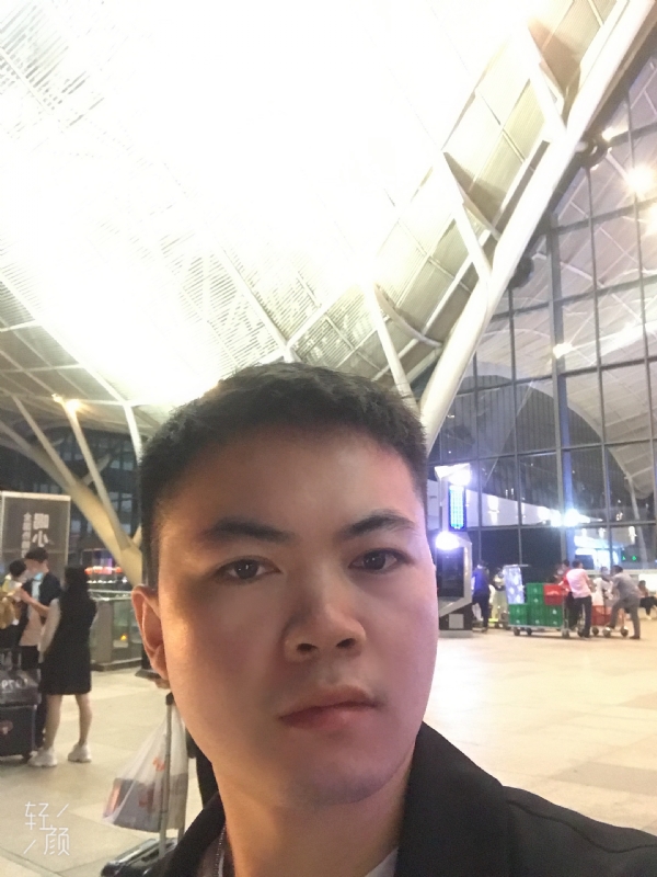 骑马的快乐的第一张照片--襄阳相亲服务中心