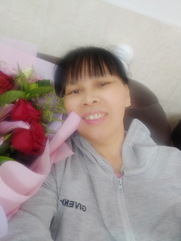 言言的第一张照片--襄阳相亲服务中心