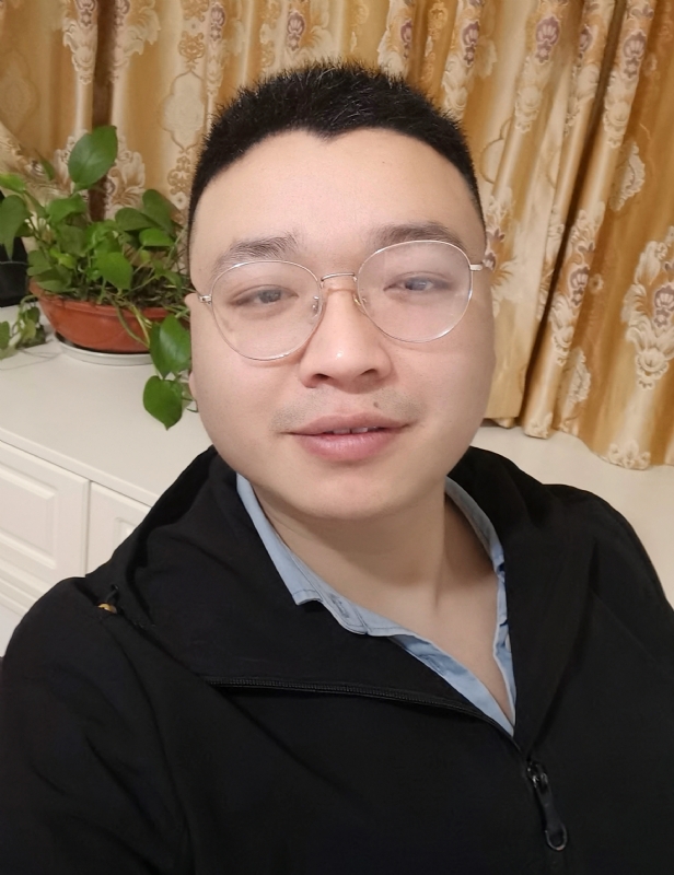 华哥的第二张照片--襄阳相亲服务中心