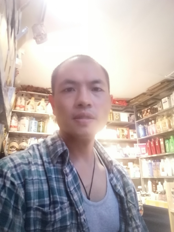 H21的第一张照片--襄阳相亲服务中心