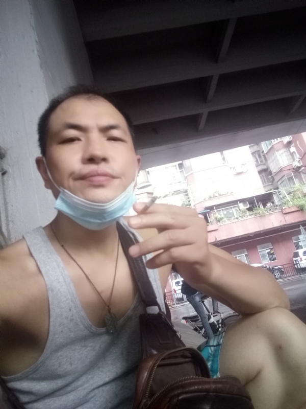 H21的第二张照片--襄阳相亲服务中心