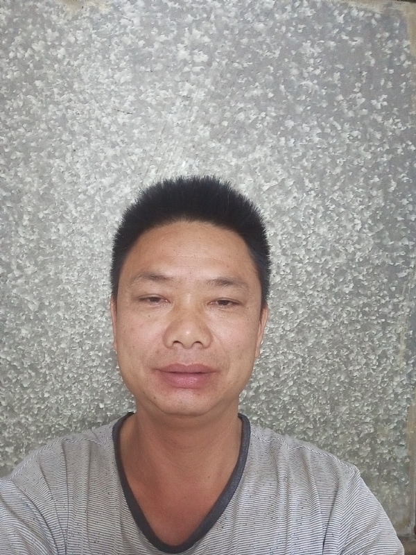 白茫茫的第一张照片--襄阳相亲服务中心