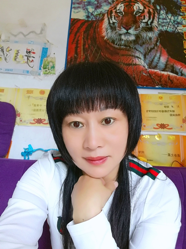 金鱼儿的第二张照片--襄阳相亲服务中心