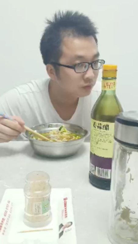 超超的第一张照片--襄阳相亲服务中心
