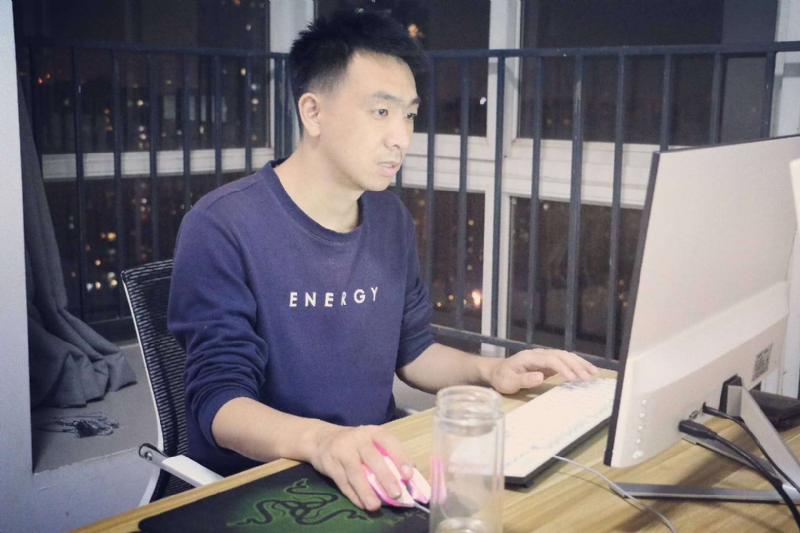 滞后的微笑的第二张照片--襄阳相亲服务中心