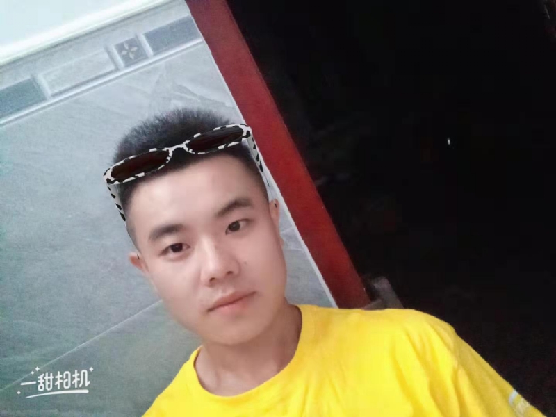 建国90周年的学渣的第一张照片--襄阳相亲服务中心