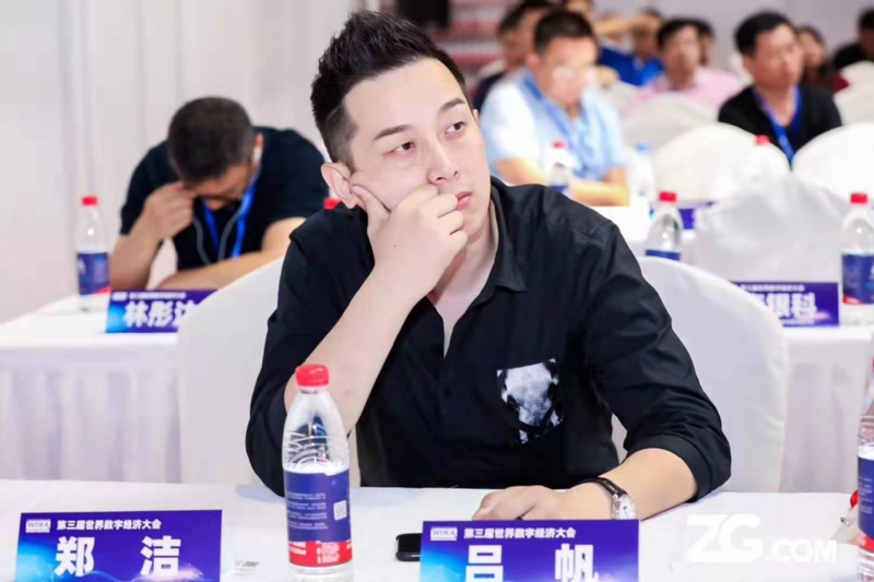 一生摯愛的第一张照片--襄阳相亲服务中心