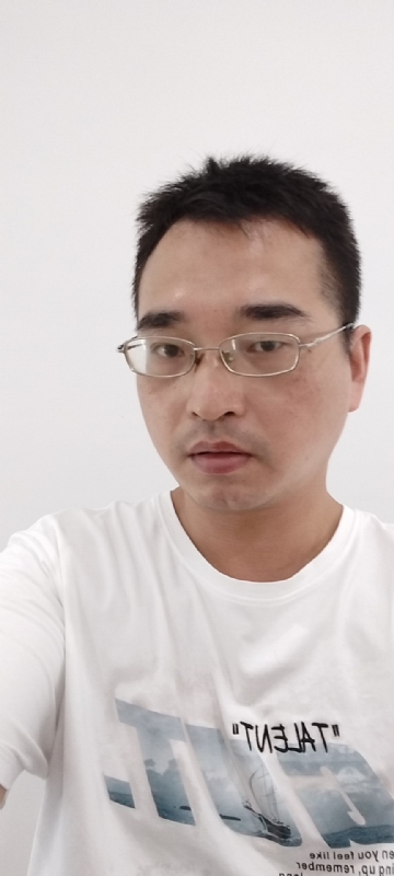 辉哥的第二张照片--襄阳相亲服务中心