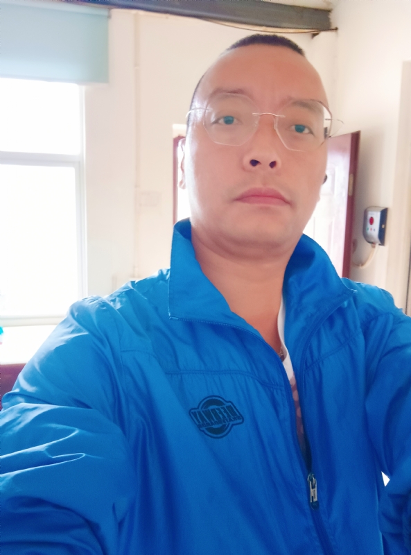 通海混混的第一张照片--襄阳相亲服务中心