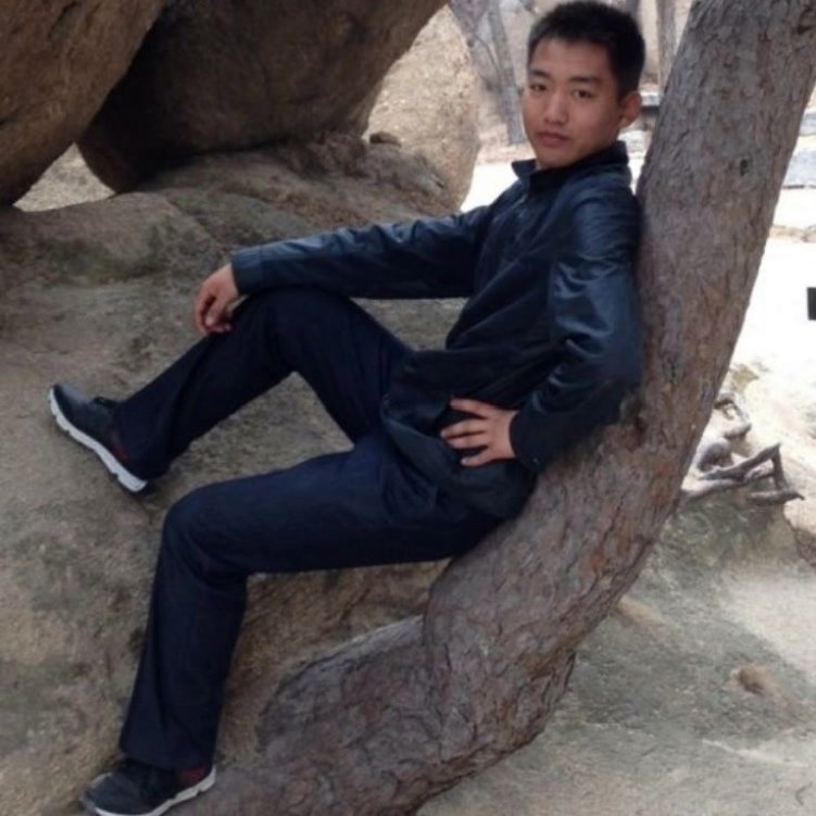 哥不帅但很坏的第一张照片--襄阳相亲服务中心