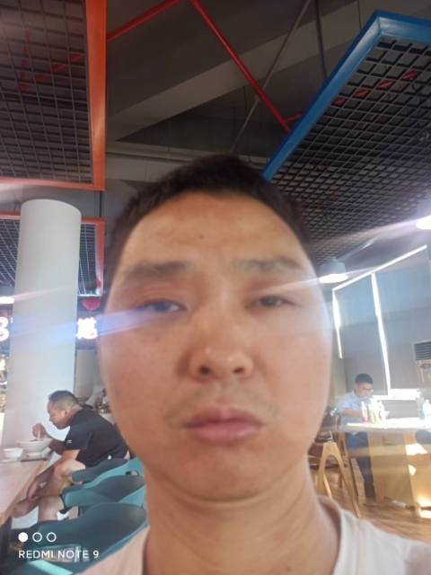 专情、互爱的第二张照片--襄阳相亲服务中心