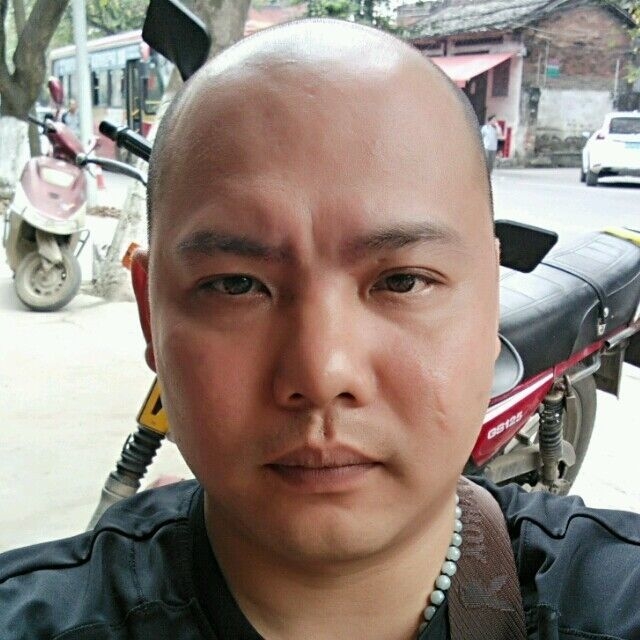 开心就好的第一张照片--襄阳相亲服务中心
