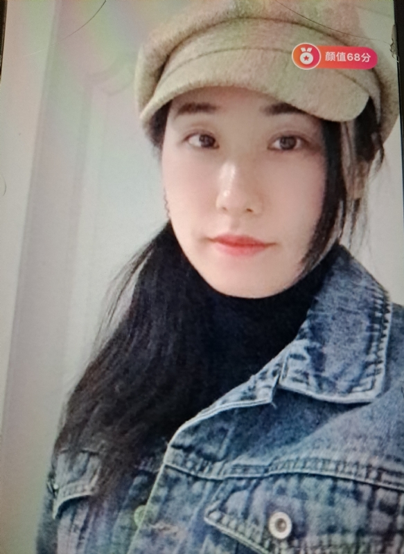 嫣然一笑的第二张照片--襄阳相亲服务中心