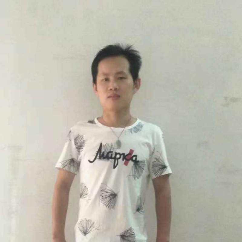 平平的第一张照片--襄阳相亲服务中心