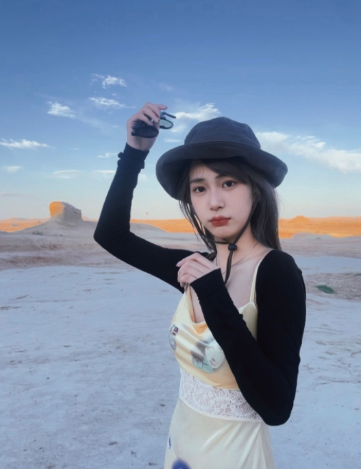 英姐的第一张照片--襄阳相亲服务中心