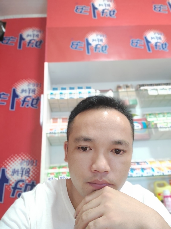 小老弟的第一张照片--襄阳相亲服务中心