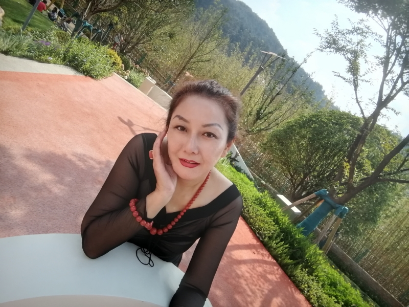 珠砂痣的第二张照片--襄阳相亲服务中心