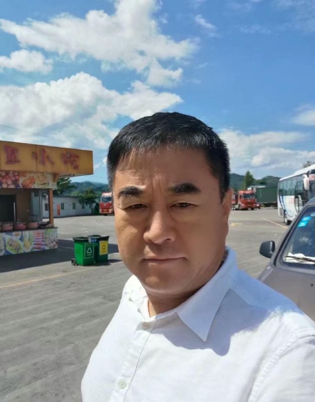 从此不再孤独的第一张照片--襄阳相亲服务中心
