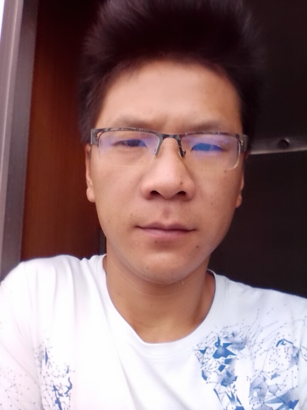 听雨的第一张照片--襄阳相亲服务中心