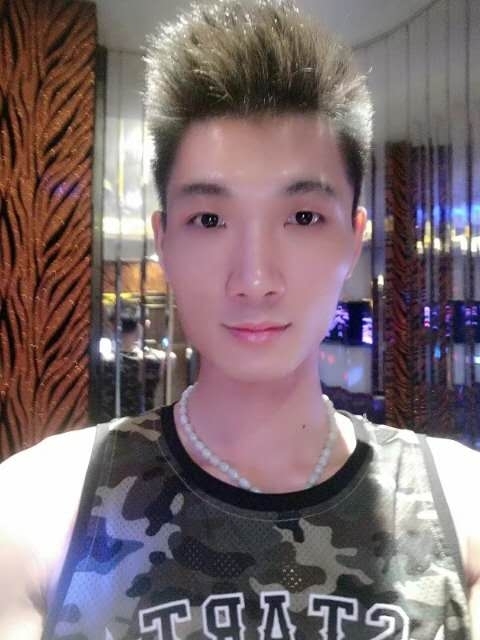 人生如戏的第一张照片--襄阳相亲服务中心