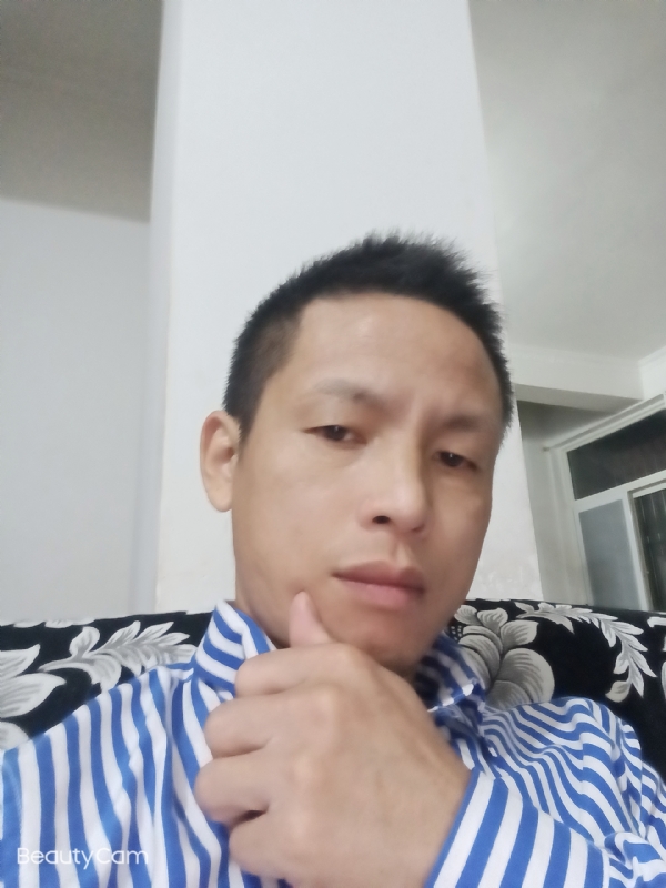 风雨40的第一张照片--襄阳相亲服务中心