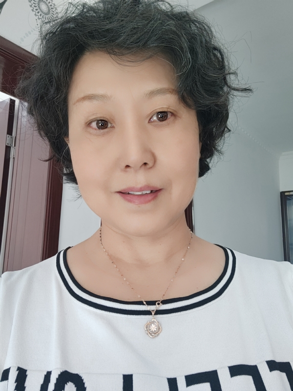 甜果的第一张照片--襄阳相亲服务中心