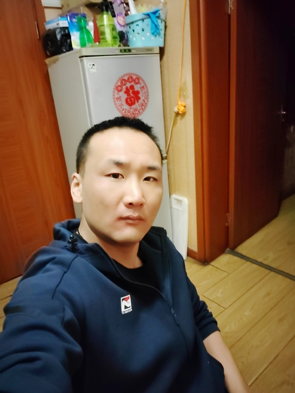 子昂的第一张照片--襄阳相亲服务中心