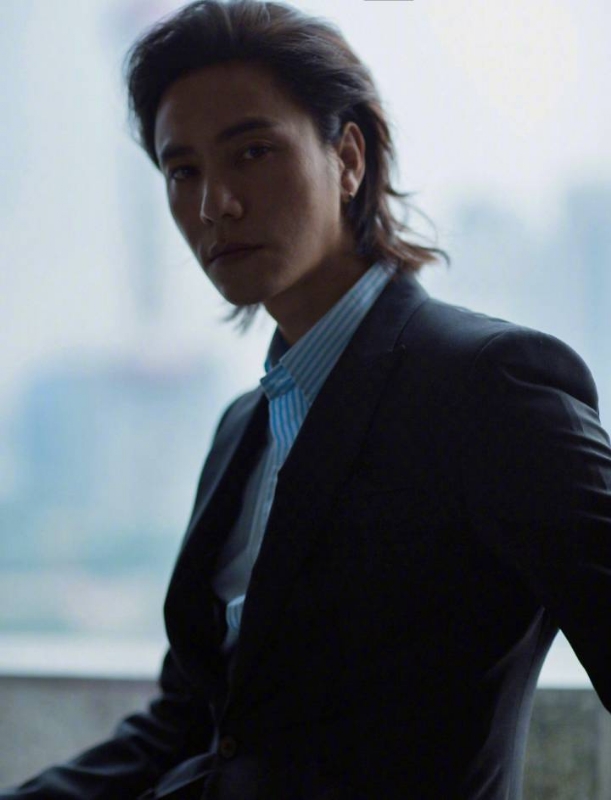李嘉廷的第三张照片--襄阳相亲服务中心