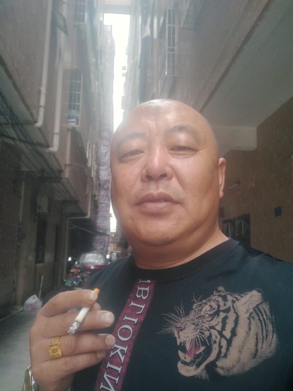 人在TA乡的第一张照片--襄阳相亲服务中心